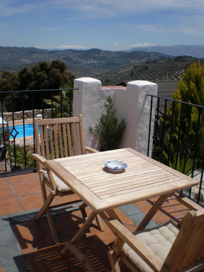 Cortijo La Haza Bed & Breakfast Iznájar Dış mekan fotoğraf